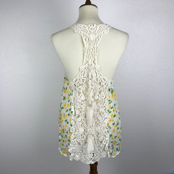 Free People Floral Crochet Asymmetrical Top T70 - Picture 6 of 8